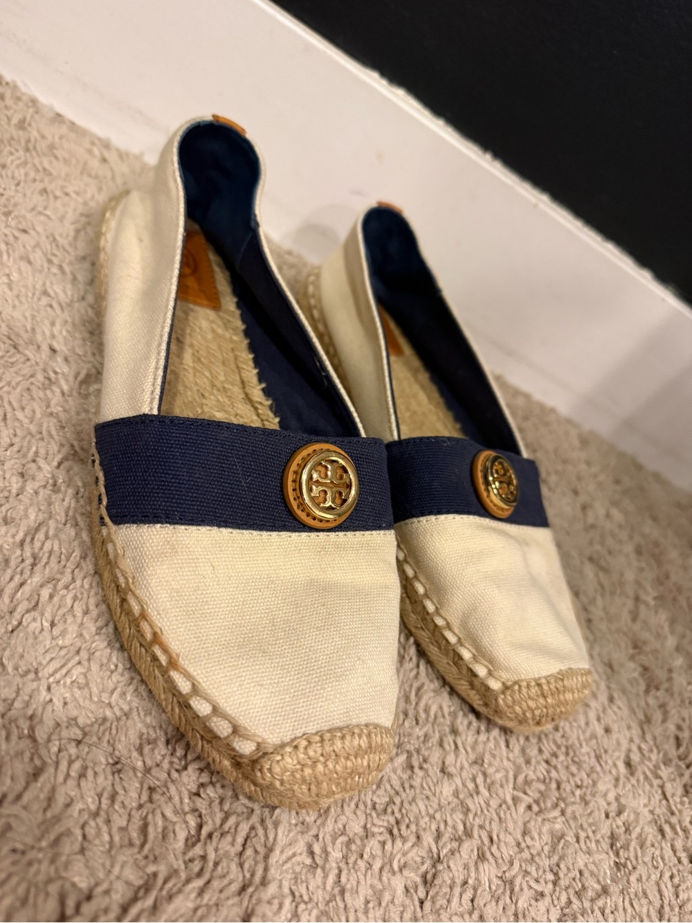 Tory Burch Cream & Navy Logo Espadrille Slip-On size 6.5